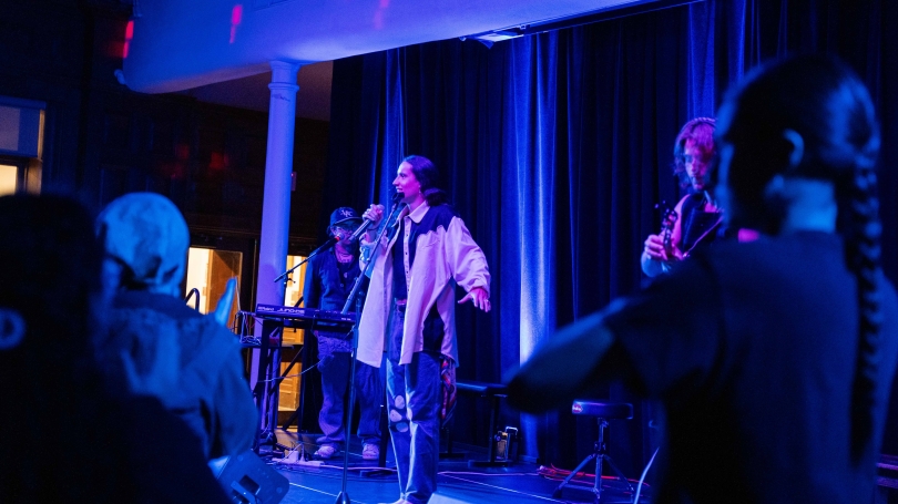 Xihuetzcatl Martinez performance