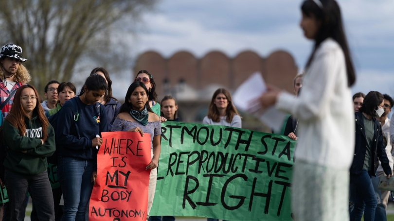 Photo of reproductive rights protestors