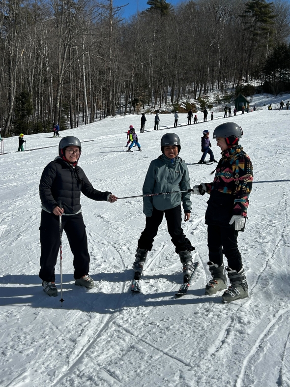 Coulter and Gerstner Scholars Skiing